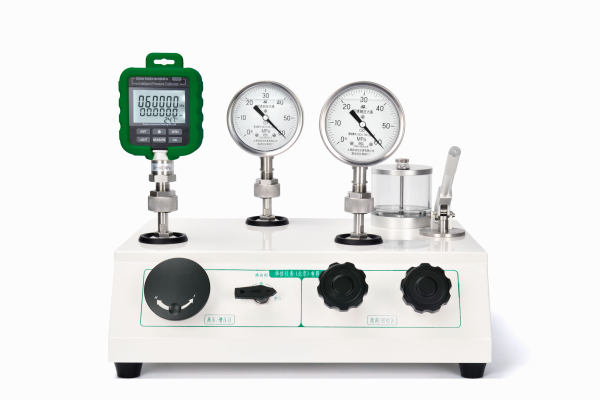 HS318 Electric Comparator (Oil)