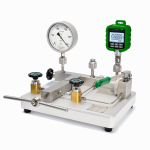 HS728 Hydraulic Comparator
