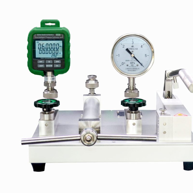 HS721 Pneumatic Comparator